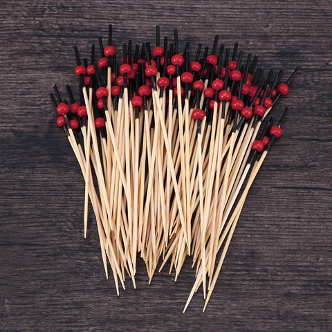 pique à cocktail en bois naturel